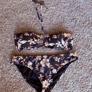 Shade and Shore *like new* bikini